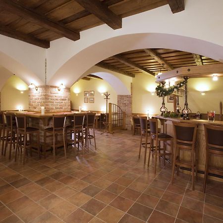 Dolce Villa Прага Экстерьер фото